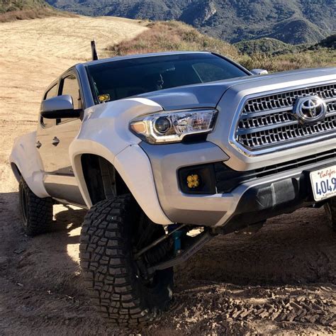 oem fender flares toyota tacoma